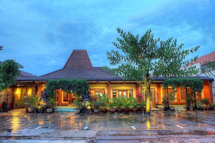 Maharani Guest House Jogyakarta Zewnętrze zdjęcie